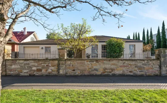 8/31 Fitzroy Place, Sandy Bay, Tas 7005