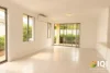 8/71 River Avenue, Maddington, WA 6109-Image