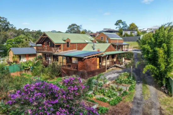 8-8A Blake Place, Narrawallee, NSW 2539