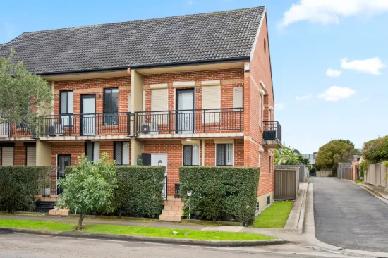 8/9 Gray Street, Granville, NSW 2142