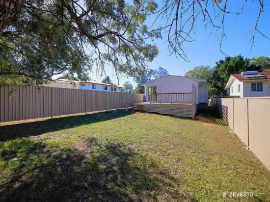 8 Adelaide Street, Kingston, Qld 4114