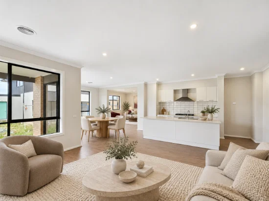 8 Aeolus Street, Armstrong Creek VIC 3217 - For Rent
