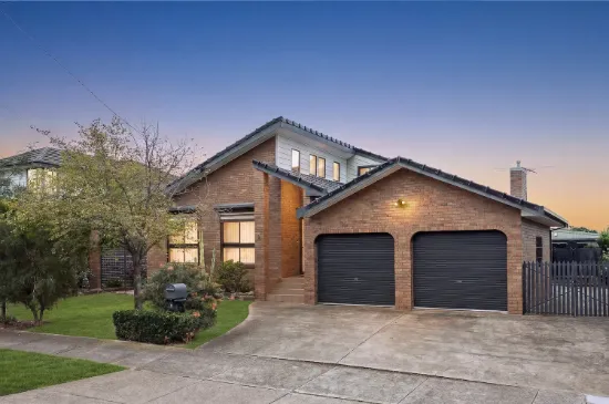8 Albert Road, Sydenham, Vic 3037