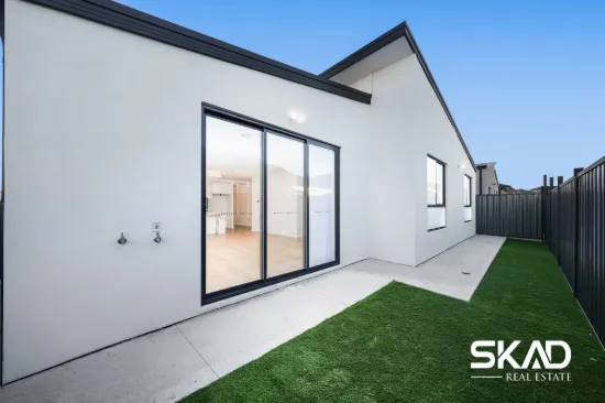 8 Alisterus Road, Kalkallo, Vic 3064-Image