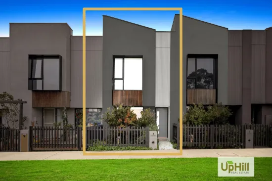 8 Allemande Walk, Cranbourne South, Vic 3977