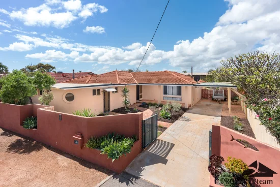 8 Amalda Place, Sunset Beach, WA 6530