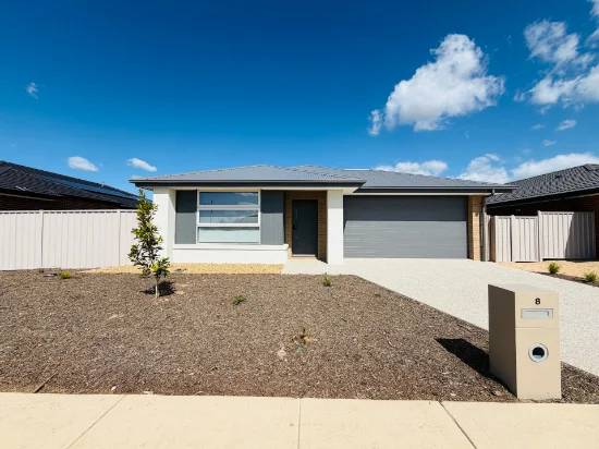 8 Ambridge Avenue, Benalla VIC 3672-Image