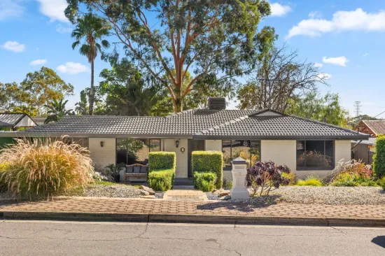 8 Arunta Drive, Salisbury Heights, SA 5109
