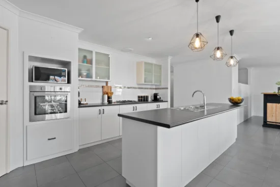 8 Atara Approach, Rockingham, WA 6168 - For Sale