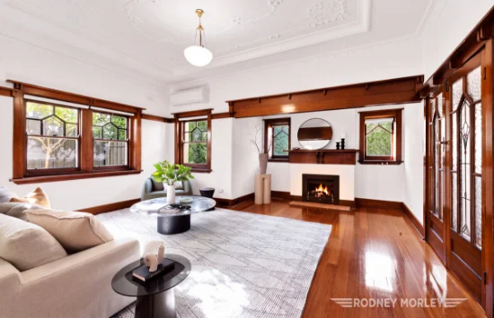 8 Avoca Grove, Caulfield North, Vic 3161