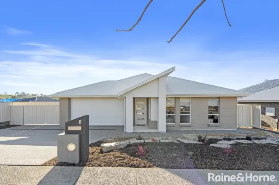 8 Badcoe Crescent, Strathalbyn, SA 5255