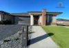 8 Ballanrong Road, Bonnie Brook, Vic 3335