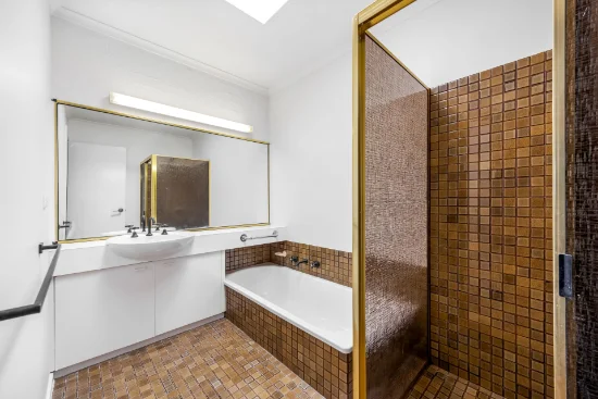 8 Banksia Street, Ararat VIC 3377-Image