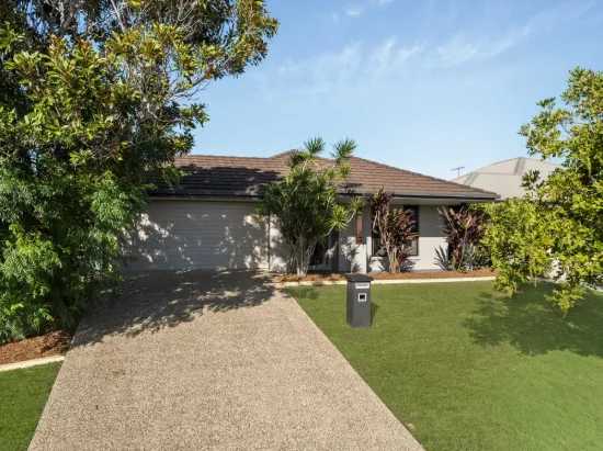 8 Barambah Circuit, Warner, Qld 4500