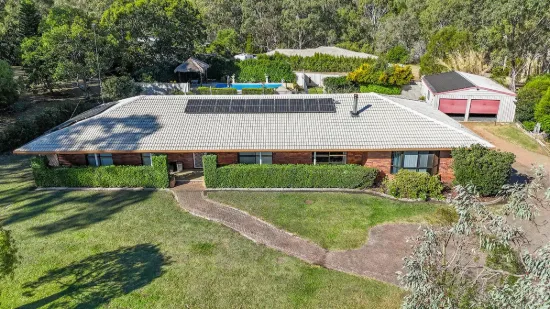 8 Basalt Court, Glenvale, Qld 4350