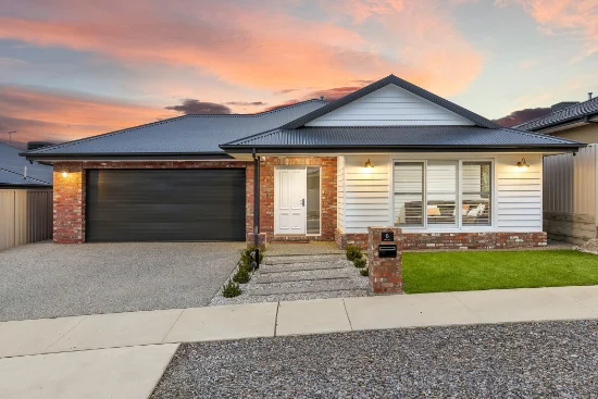 8 Baylis Street, Baranduda, Vic 3691