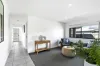 8 Bayside Close, Point Vernon, Qld 4655-Image
