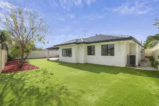 8 Beadell Court, Marangaroo, WA 6064
