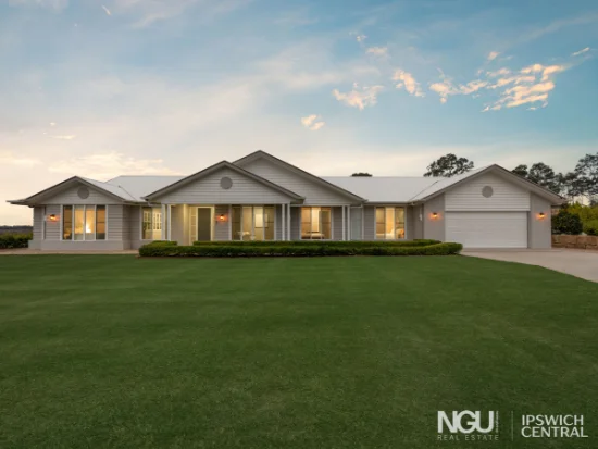 8 Berkley Close, Kensington Grove, Qld 4341