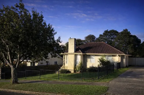 8 Bertram Street, Drouin, Vic 3818