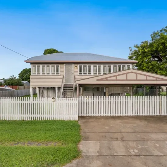 8 Bertram Street, Park Avenue, Qld 4701