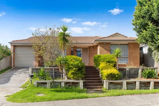 8 Beryl Court, Skye, Vic 3977