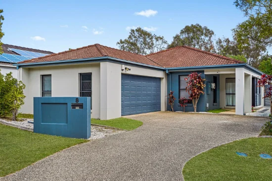 8 Blackwattle Circuit, Arundel, Qld 4214