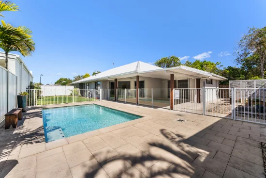 8 Blade Court, Birtinya, Qld 4575 - For Sale