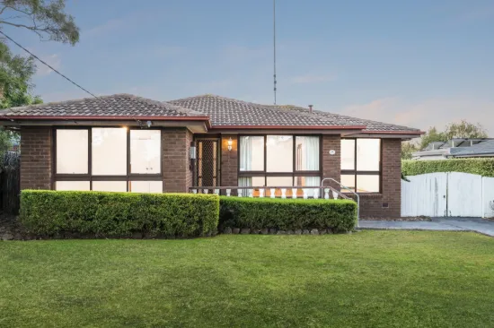 8 Boolarong Drive, Belmont, Vic 3216