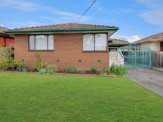 8 Boronia St, Pascoe Vale, Vic 3044