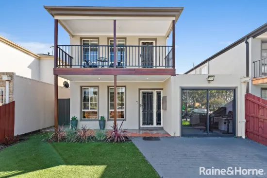 8 Bradano Lane, Roxburgh Park, Vic 3064