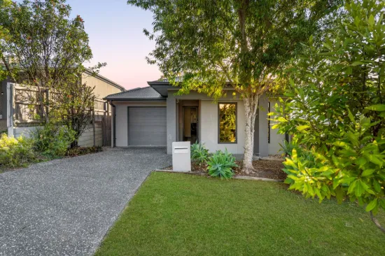 8 Brampton Crescent, Springfield Lakes, Qld 4300