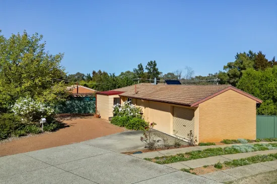 8 Brebner Street, Evatt, ACT 2617
