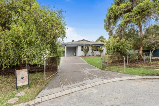 8 Bretton Court, Swan View, WA 6056