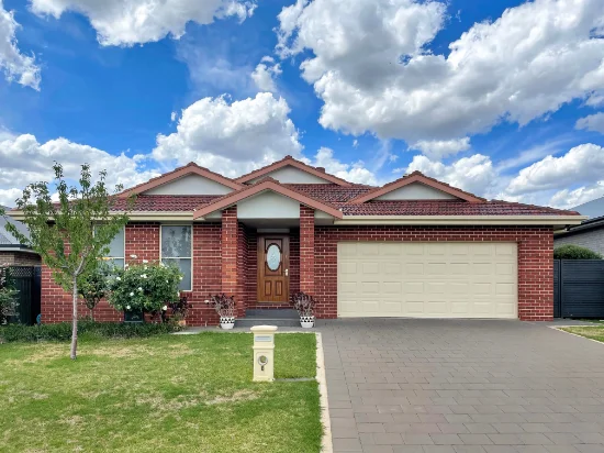 8 Brook Court, Dubbo NSW 2830-Image