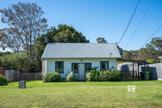 8 Bungaree Avenue, Paynesville, Vic 3880