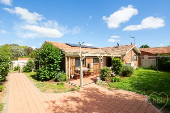 8 Burge Place, Holt, ACT 2615