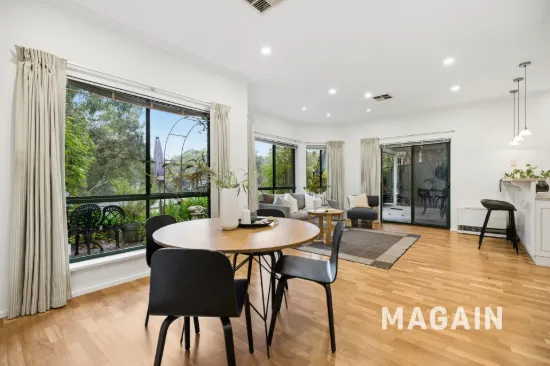 8 Burton Mews, Aberfoyle Park, SA 5159