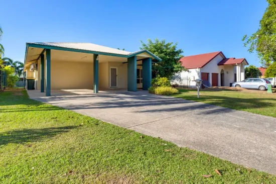 8 Butterfly Court, Gunn, NT 0832