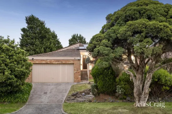 8 Buvelot Wynd, Doncaster East, Vic 3109