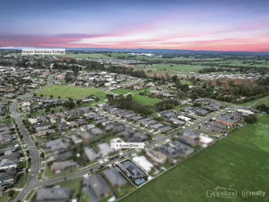 8 Byron Drive, Drouin, Vic 3818-Image