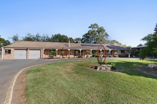 8 Cahill Court, Wallan, Vic 3756