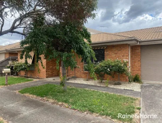 8 Calendula Circuit, Epping, Vic 3076