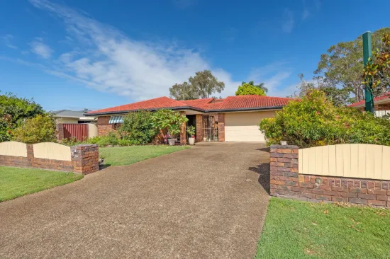 8 Camellia Drive, Bongaree, Qld 4507