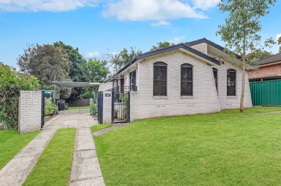 8 Camorta Cl, Kings Park, NSW 2148