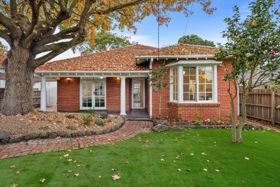 8 Canberra Grove, Brighton East, Vic 3187