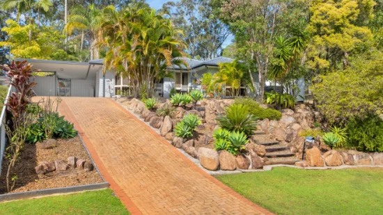 8 Cania Crescent, Petrie, Qld 4502