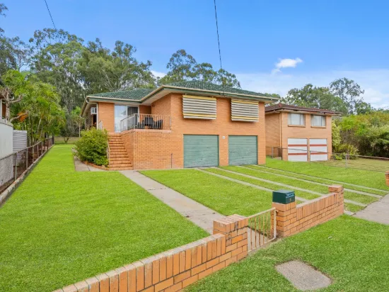 8 Capella St, Coorparoo, Qld 4151