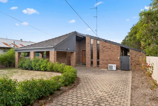8 Cardell Ct, Colac, Vic 3250