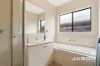8 Caroline Court, Greenvale, Vic 3059-Image